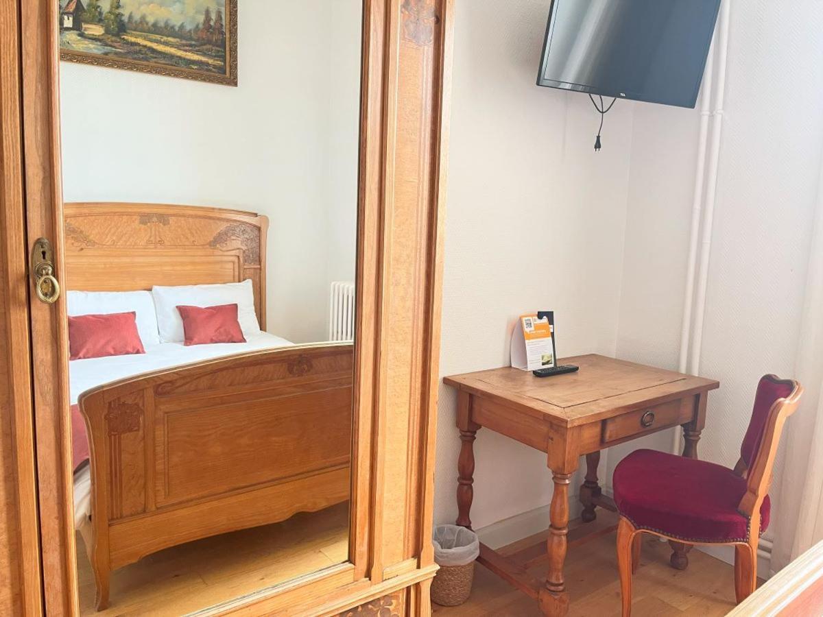 Chateau De Mons Armagnac Caussens Екстериор снимка